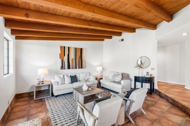 13960 Valle Lindo, Escondido, CA 92027