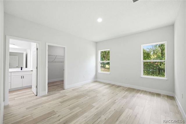 8511 N Golfview Drive, Citrus Springs, FL 34434