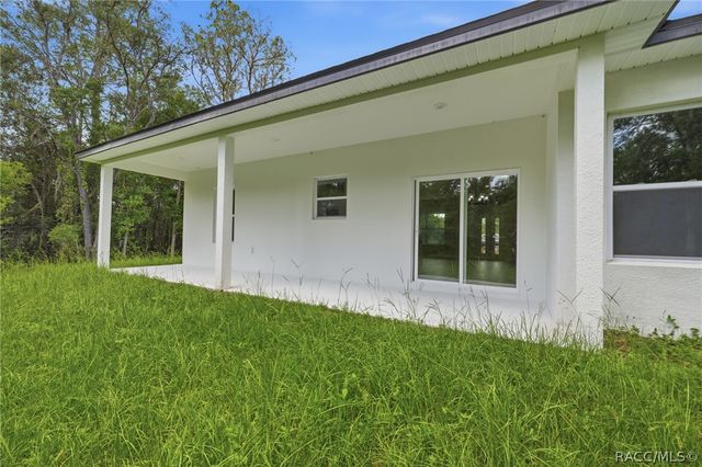 8511 N Golfview Drive, Citrus Springs, FL 34434