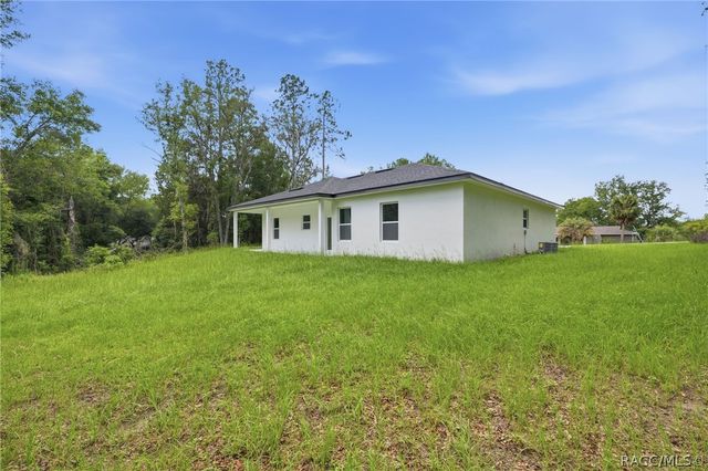 8511 N Golfview Drive, Citrus Springs, FL 34434