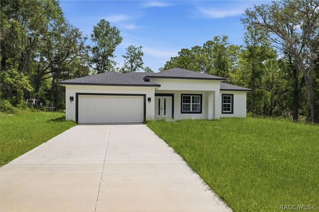 8511 N Golfview Drive, Citrus Springs, FL 34434