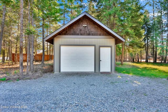 54 Star RD, Bonners Ferry, ID 83805
