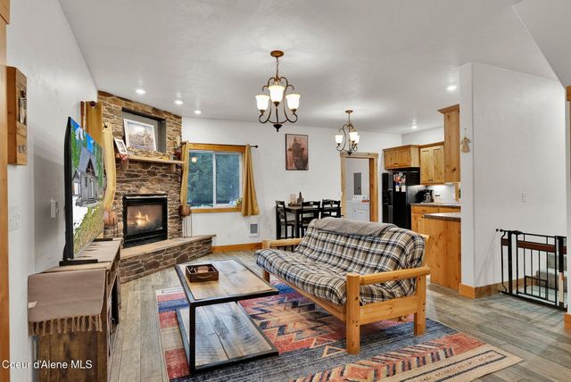 54 Star RD, Bonners Ferry, ID 83805