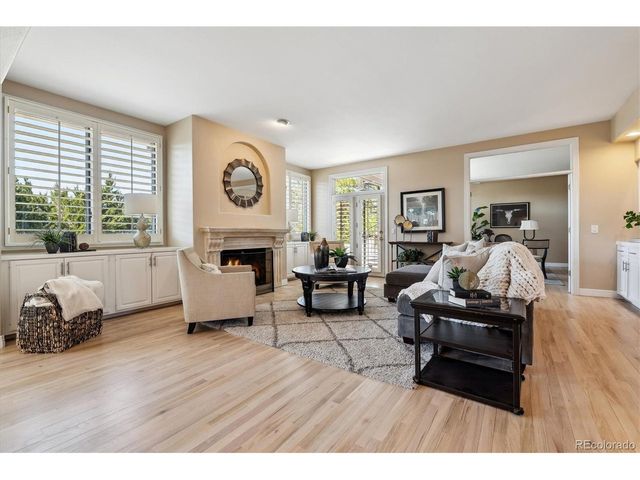 72 Falcon Hills Dr, Highlands Ranch, CO 80126