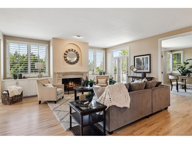 72 Falcon Hills Dr, Highlands Ranch, CO 80126