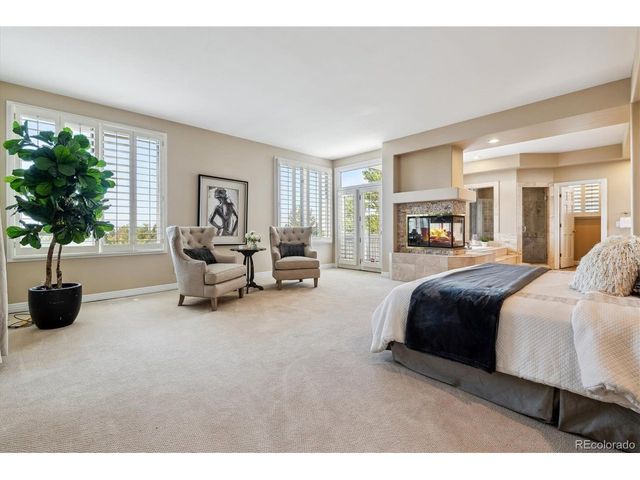 72 Falcon Hills Dr, Highlands Ranch, CO 80126