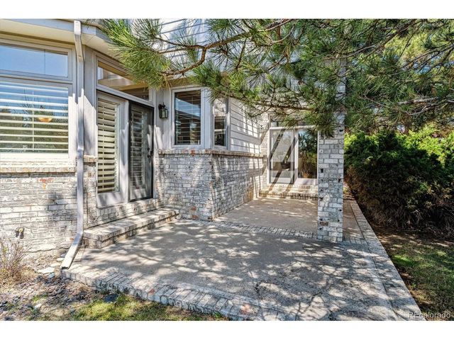 72 Falcon Hills Dr, Highlands Ranch, CO 80126