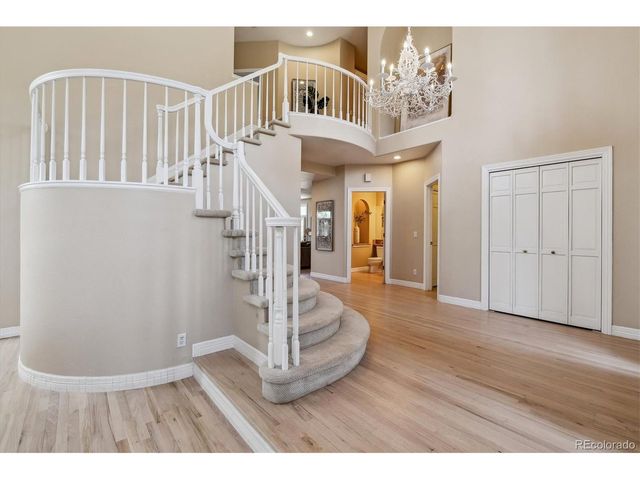 72 Falcon Hills Dr, Highlands Ranch, CO 80126