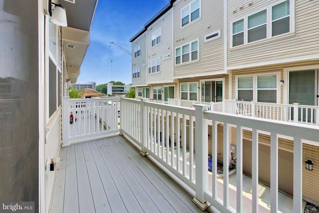 8037 BAXTER ST, Rockville, MD 20855