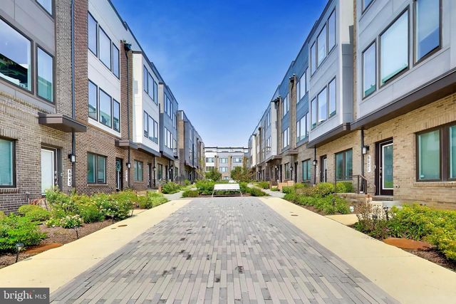 8037 BAXTER ST, Rockville, MD 20855