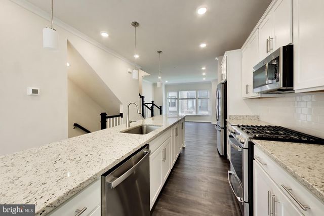 8037 BAXTER ST, Rockville, MD 20855