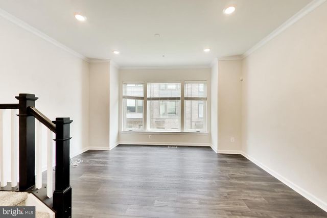 8037 BAXTER ST, Rockville, MD 20855