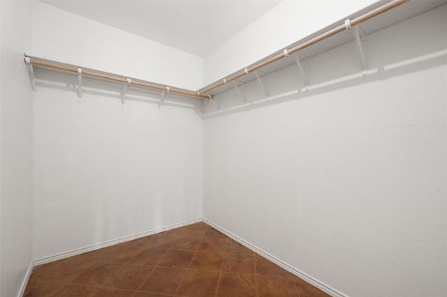 1225 Hilltop DR, San Marcos, TX 78666