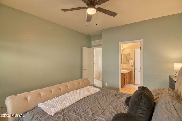 1107 S Speckled Stone Way, Tucson, AZ 85710