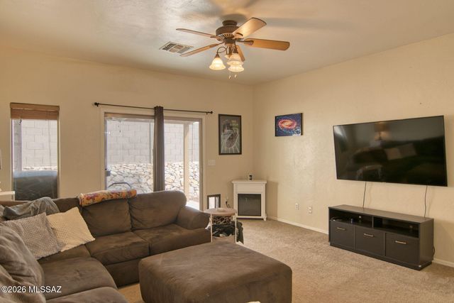 1107 S Speckled Stone Way, Tucson, AZ 85710