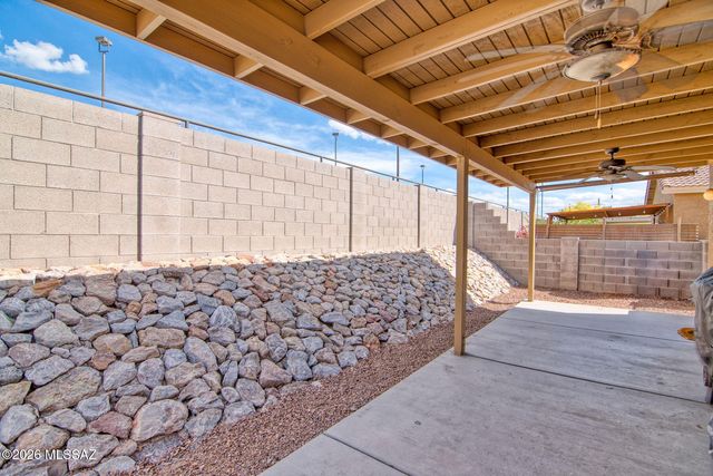 1107 S Speckled Stone Way, Tucson, AZ 85710