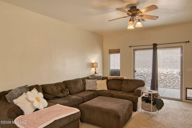 1107 S Speckled Stone Way, Tucson, AZ 85710