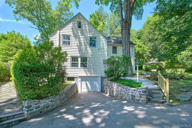 21 Campfire Road, Chappaqua, NY 10514