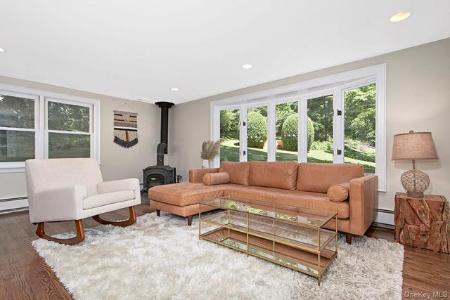 21 Campfire Road, Chappaqua, NY 10514
