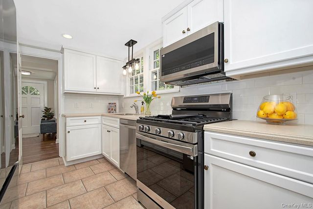 21 Campfire Road, Chappaqua, NY 10514