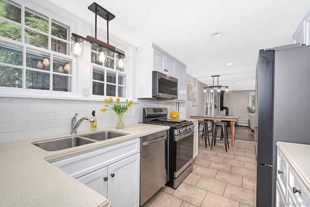 21 Campfire Road, Chappaqua, NY 10514