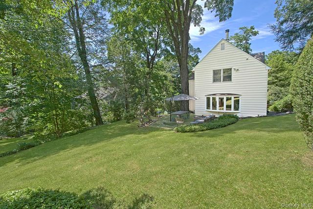 21 Campfire Road, Chappaqua, NY 10514
