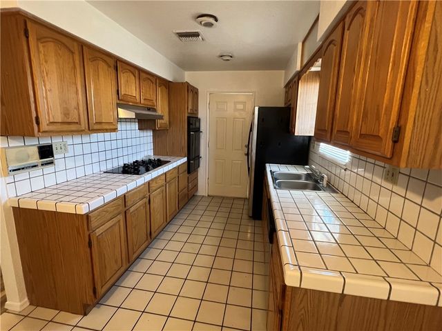 942 Turney Drive, Bullhead City, AZ 86442