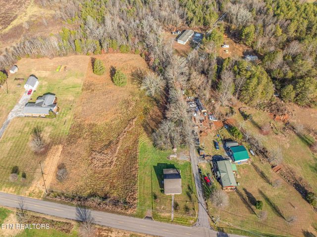 8621 N Ruggles Ferry Pike, Strawberry Plains, TN 37871