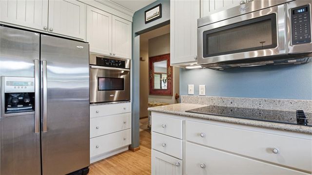 3354 Westhaven Court, Eau Claire, WI 54701
