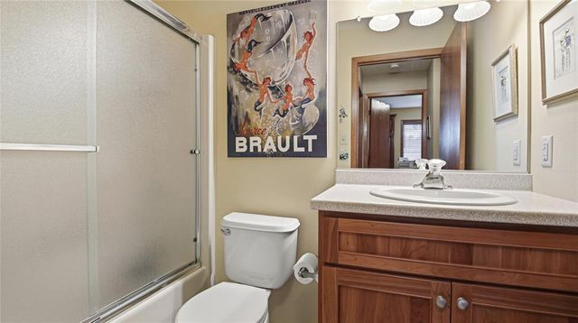 3354 Westhaven Court, Eau Claire, WI 54701