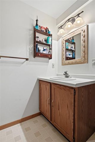 3354 Westhaven Court, Eau Claire, WI 54701
