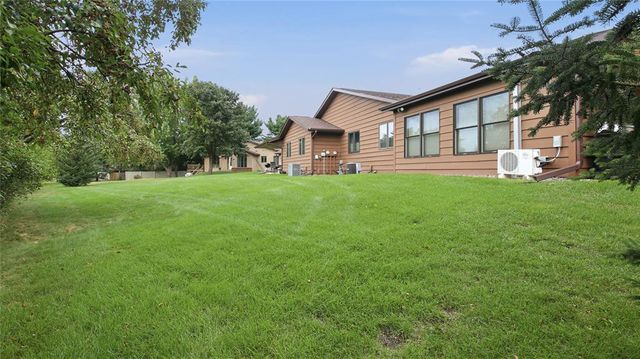 3354 Westhaven Court, Eau Claire, WI 54701