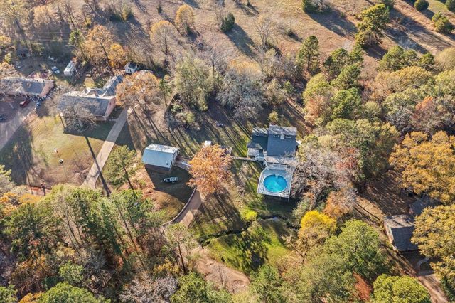 123 Leigh Ln, White Oak, TX 75693