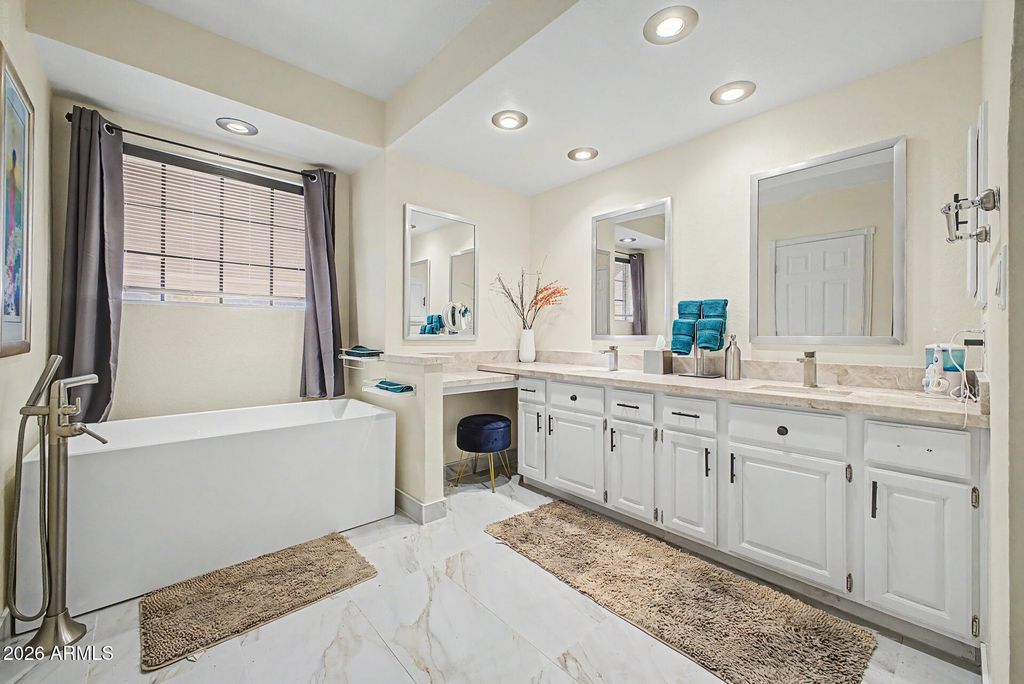 19219 N 67TH Drive, Glendale, AZ 85308 — photo 4