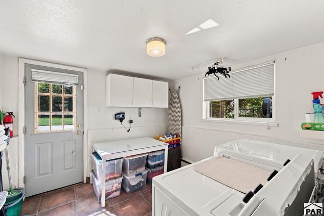 82 Amherst Ave, Pueblo, CO 81005