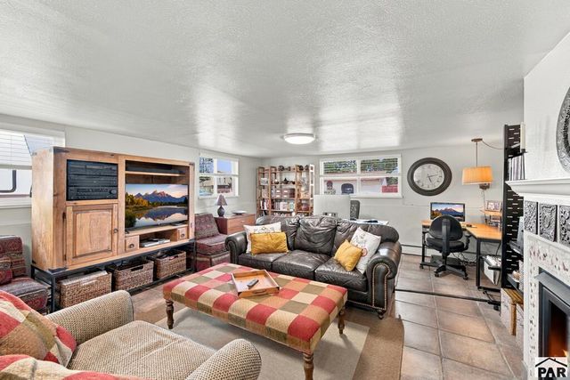 82 Amherst Ave, Pueblo, CO 81005