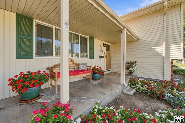 82 Amherst Ave, Pueblo, CO 81005