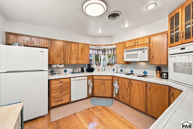 82 Amherst Ave, Pueblo, CO 81005