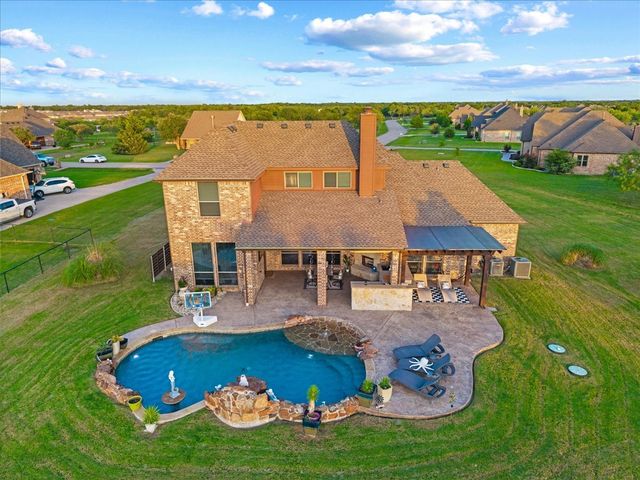 5062 White Pine Drive, Royse City, TX 75189