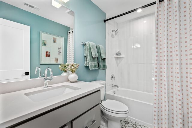 7290 Woodruff Dr, Fairview, TN 37062