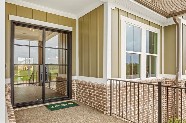 7290 Woodruff Dr, Fairview, TN 37062