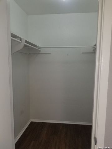 133 Parland Pl Apt 5, San Antonio, TX 78209