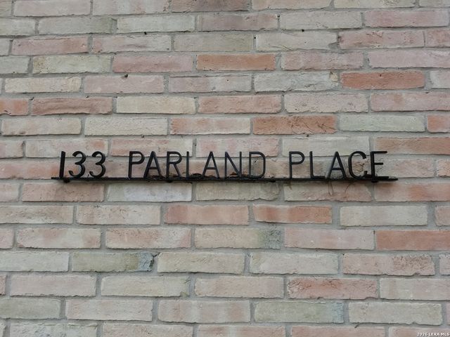133 Parland Pl Apt 5, San Antonio, TX 78209