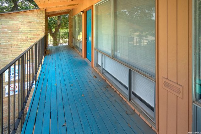 133 Parland Pl Apt 5, San Antonio, TX 78209