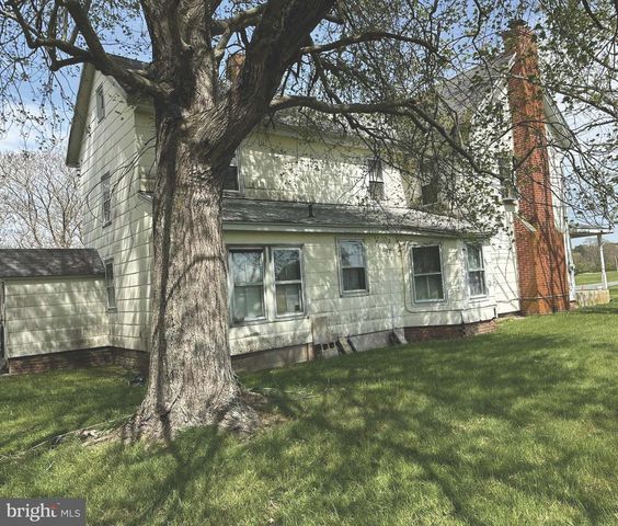 10037 MAIN ST, Berlin, MD 21811