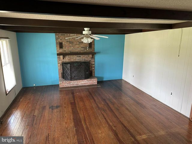 10037 MAIN ST, Berlin, MD 21811