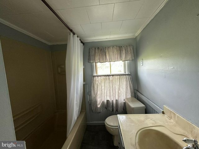 10037 MAIN ST, Berlin, MD 21811
