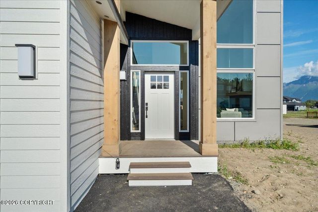 2497 S Sanctuary Drive, Wasilla, AK 99654