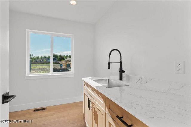 2497 S Sanctuary Drive, Wasilla, AK 99654