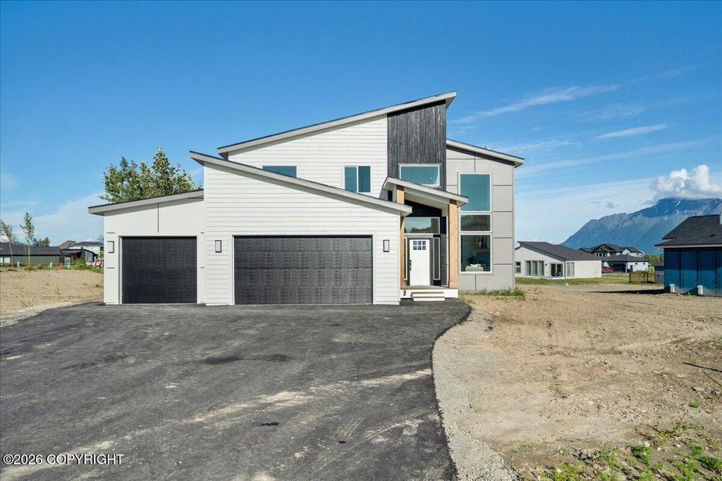 2497 S Sanctuary Drive, Wasilla, AK 99654